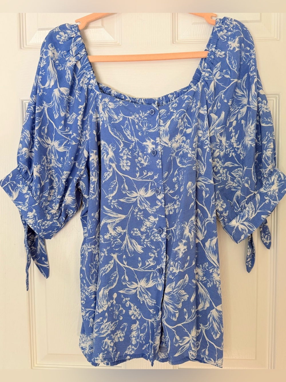 LC Lauren Conrad Blue Floral Puff Sleeve Blouse Sz XXL